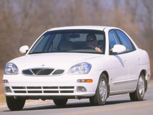 Daewoo Nubira (J150) Седан 04.1999 - 01.2003