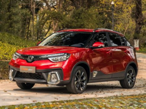 Dongfeng Aeolus AX4 Джип/SUV 5 дв. 04.2017 - 12.2020