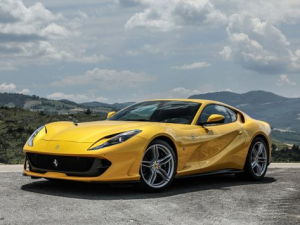 Ferrari 812 Superfast Купе 03.2017 -  н.в.