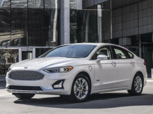 Ford Fusion Седан, Гибрид 01.2018 - 08.2020