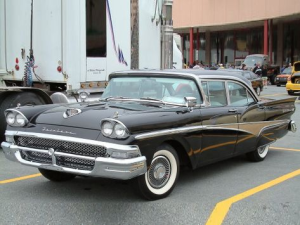 Ford Fairlane Седан 11.1957 - 10.1958