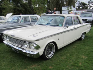 Ford Fairlane Седан 09.1961 - 09.1962