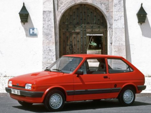Ford Fiesta Хэтчбек 3 дв. 08.1983 - 02.1989