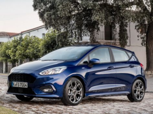 Ford Fiesta Хэтчбек 5 дв., Гибрид 11.2016 -  н.в.