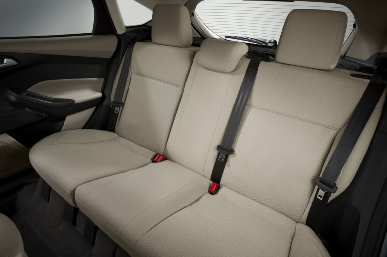 FORD Focus Focus 3 поколение Хэтчбек 5 дв., BK