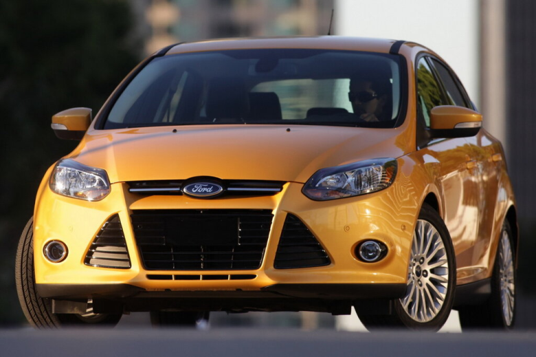 FORD Focus Focus 3 поколение Хэтчбек 5 дв., BK