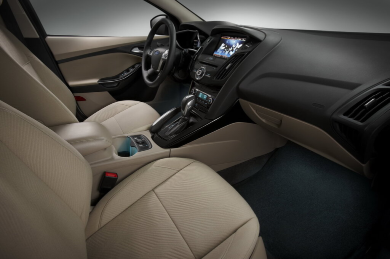 FORD Focus Focus 3 поколение Хэтчбек 5 дв., BK