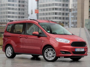 Ford Tourneo Courier Минивэн 03.2013 - 04.2018