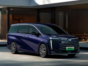 GAC Trumpchi E8 Минивэн, Гибрид 08.2023 -  н.в.