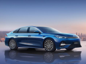 Geely Galaxy A7 Седан, Гибрид 06.2025 -  н.в.