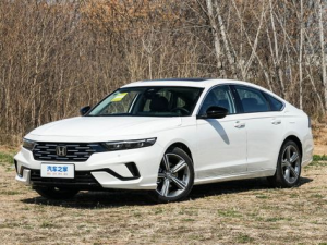 Honda Accord (CY) Седан, Гибрид 03.2025 -  н.в.