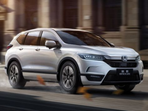 Honda Breeze Джип/SUV 5 дв., Гибрид 10.2019 - 05.2023