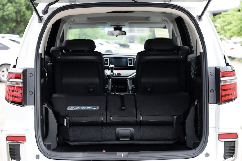 HONDA Elysion Elysion 2 поколение, рестайлинг Минивэн, Гибрид, 