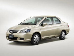 Honda Fit Aria Седан 10.2005 - 01.2009