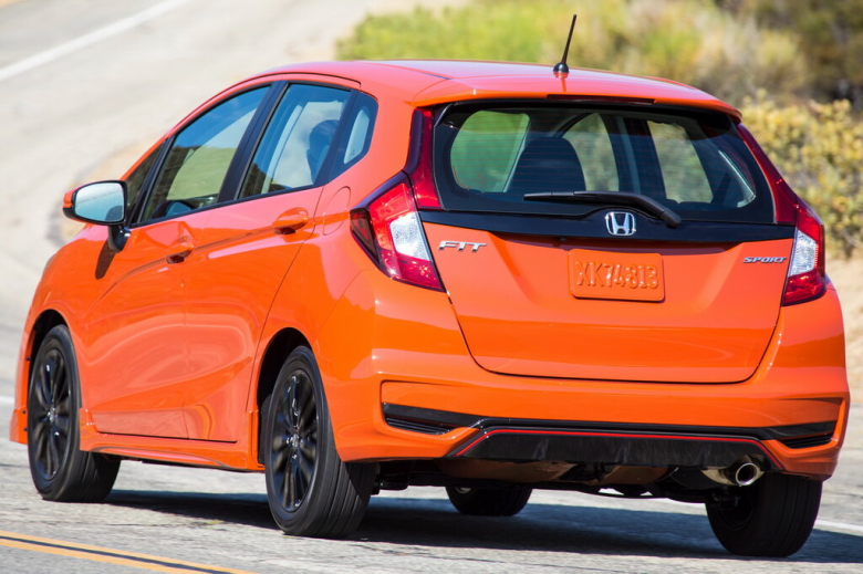 HONDA Fit Fit 3 поколение, рестайлинг Хэтчбек 5 дв., GK