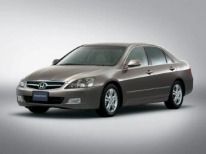 Honda Inspire Седан 11.2005 - 11.2007