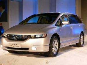Honda Odyssey Минивэн 10.2003 - 03.2006
