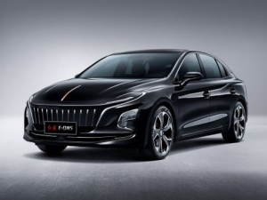 Hongqi E-QM5 Седан 01.2021 - 04.2025
