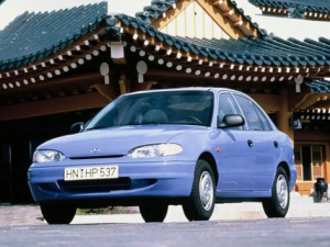 Hyundai Accent (X3) Седан 04.1994 - 01.1997
