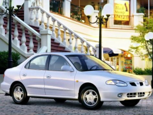 Hyundai Avante (J2) Седан 03.1998 - 04.2000