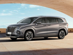 Hyundai Custin Минивэн 04.2021 -  н.в.