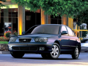 Hyundai Elantra (XD) Седан 02.2000 - 08.2003