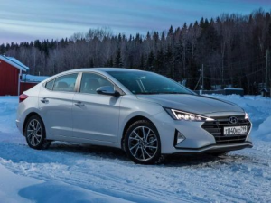 Hyundai Elantra Седан 08.2018 - 12.2020