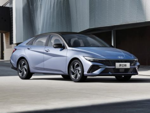 Hyundai Elantra Седан 08.2023 -  н.в.
