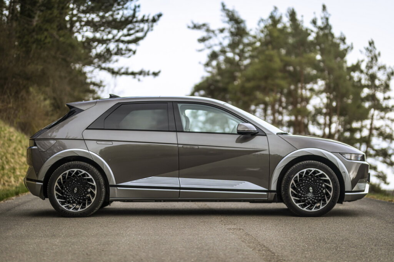 HYUNDAI IONIQ5 IONIQ5 1 поколение Хэтчбек 5 дв., NE