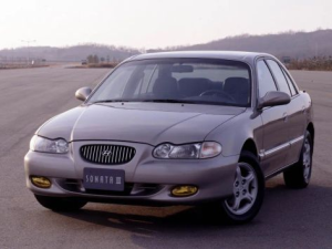 Hyundai Sonata (Y3) Седан 02.1996 - 07.1998