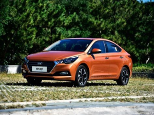 Hyundai Verna (YC) Седан 10.2016 - 07.2019