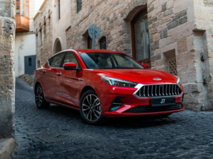 JAC J7 Лифтбек 10.2020 -  н.в.