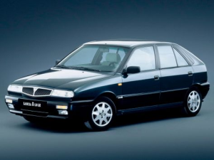 Lancia Delta (836) Хэтчбек 5 дв. 08.1993 - 12.1996