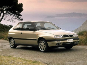 Lancia Delta (836) Хэтчбек 3 дв. 04.1995 - 11.1997