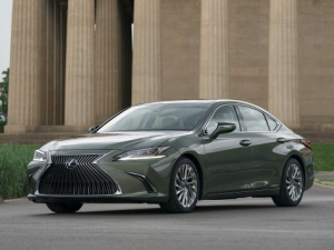 Lexus ES300h (XZ10) Седан, Гибрид 04.2018 - 08.2021