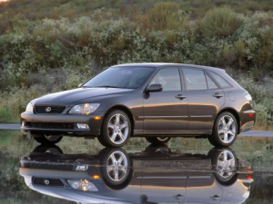 Lexus IS300 (XE10) Универсал 07.2000 - 08.2005