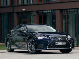 Lexus LS500 (XF50) Седан 07.2020 -  н.в.
