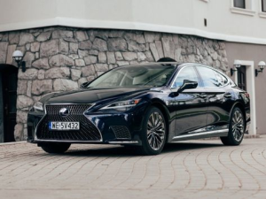 Lexus LS500h (XF50) Седан, Гибрид 07.2020 -  н.в.