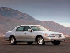 Lincoln Town Car (FN145) Седан 10.1997 - 12.2002