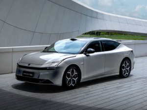 Lynk & Co Z10 Лифтбек 08.2024 -  н.в.