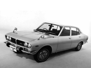 Mazda Capella (SNA, S122A, SU2A) Седан 10.1971 - 01.1974