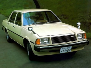 Mazda Capella (CB) Седан 10.1978 - 08.1980