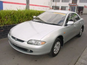 Mazda Lantis (CB) Седан 08.1993 - 12.1997