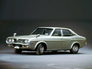 Mazda Luce (LA2, LA3) Седан 11.1972 - 09.1975