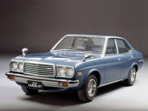 Mazda Luce (LA2, LA3) Седан 10.1975 - 09.1978