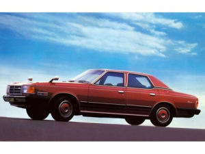 Mazda Luce (LA4) Седан 10.1979 - 09.1981