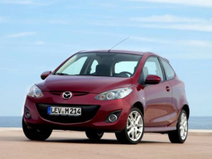 Mazda Mazda2 (DE) Хэтчбек 3 дв. 11.2010 - 07.2014