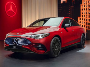 Mercedes-Benz CLA-Class (C178) Седан, Гибрид 03.2025 -  н.в.