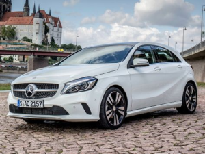 Mercedes-Benz A-Class (W176) Хэтчбек 5 дв. 07.2015 - 07.2018