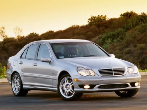 Mercedes-Benz C-Class (W203) Седан 03.2000 - 04.2004